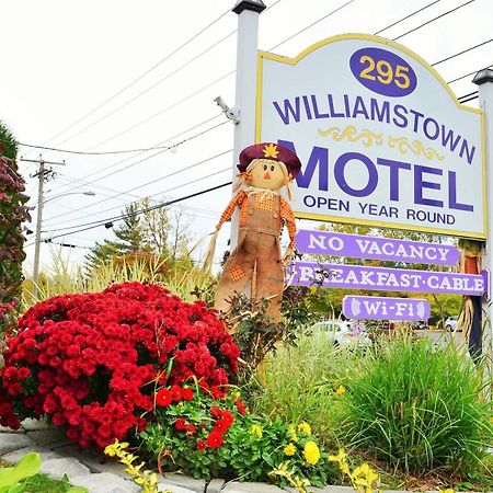 Williamstown Motel Extérieur photo